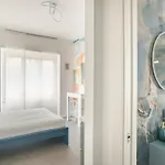 Urban Hub Милан